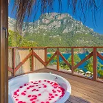 La Boheme Kabak Adults Only 酒店 法拉尔雅