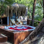 La Boheme Kabak Adults Only 酒店