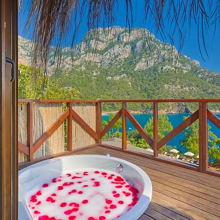 La Boheme Kabak Adults Only ホテル ファラリア