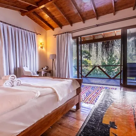 La Boheme Kabak Adults Only