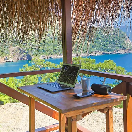 酒店 La Boheme Kabak Adults Only