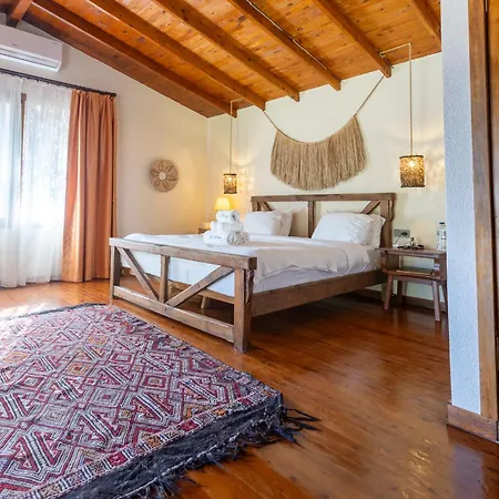 La Boheme Kabak Adults Only *