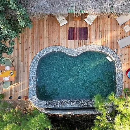 La Boheme Kabak Adults Only 法拉尔雅