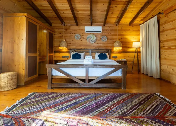 La Boheme Kabak Adults Only